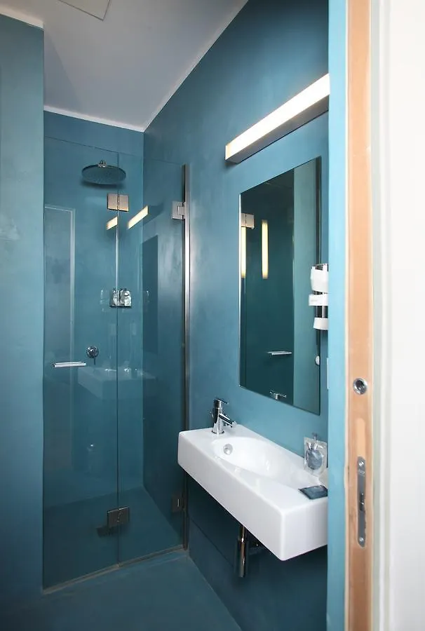 N38E13 Bb Art Design Bed & Breakfast Palermo İtalya