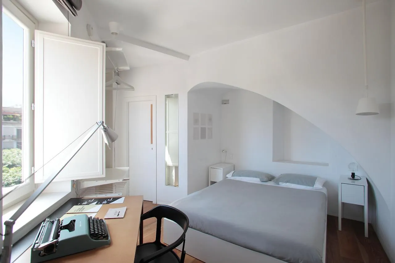N38E13 Bb Art Design Bed & Breakfast Palermo