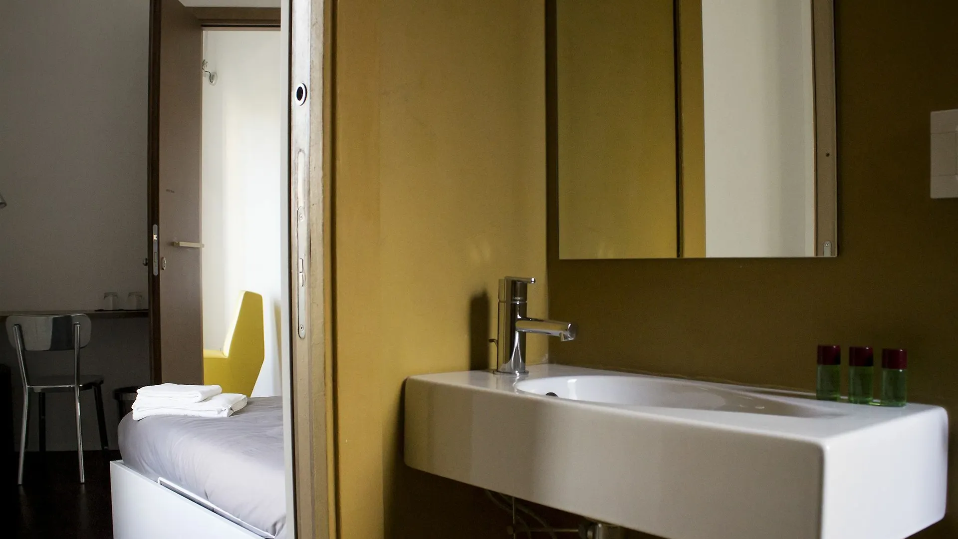 N38E13 Bb Art Design Bed & Breakfast Palermo